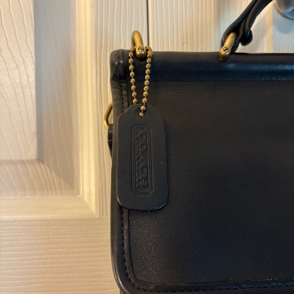 Coach Willis Black Leather Turnlock Top-Handle Shoulder Bag - Picture 2 of 12